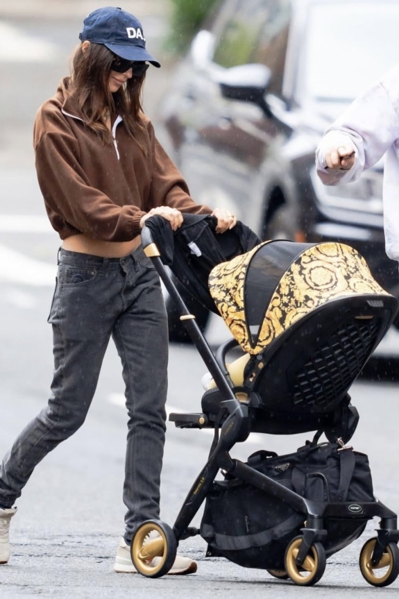 Как селебрити одевают своих детей