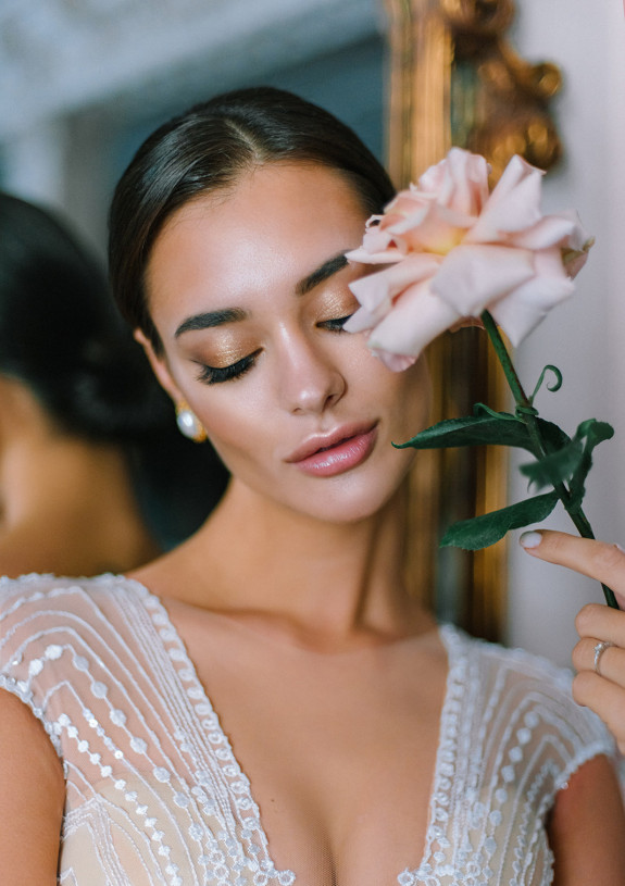 Нежный свадебный макияж для невесты | Фото нежного макияжа на свадьбу