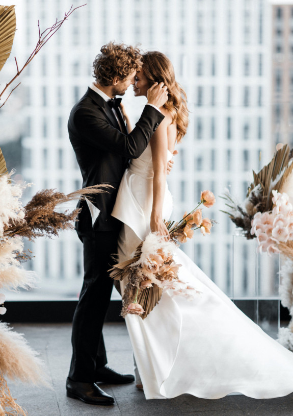 Красивый отель для свадебной фотосессии в Москве | Фото и пример