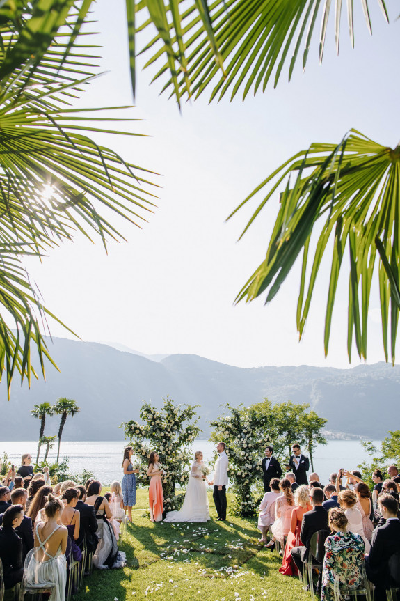 Свадьба на озере Комо в Италии I Фото и пример