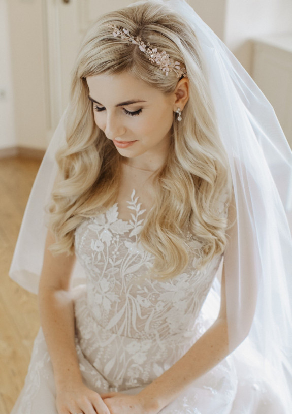 Элегантная свадьба в золотом цвете | Фото и пример