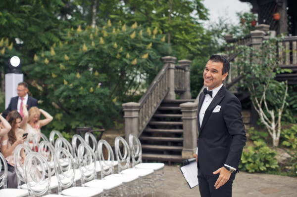 Ведущие Александр Слесарев