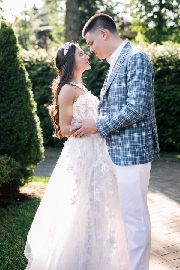 Cвадьба Евгения и Миланы в загородном ресторане