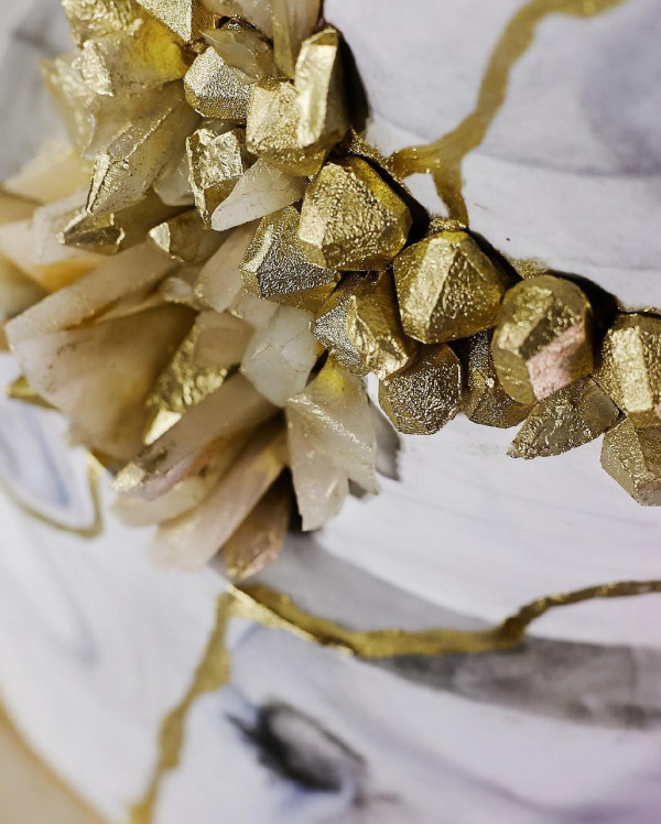 12 красивых свадебных тортов от московских организаторов