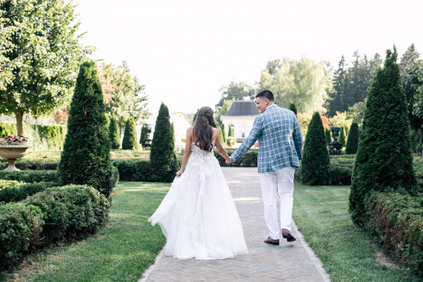 Cвадьба Евгения и Миланы в загородном ресторане