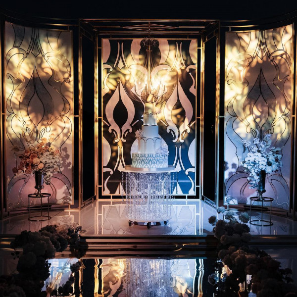 12 красивых свадебных тортов от московских организаторов