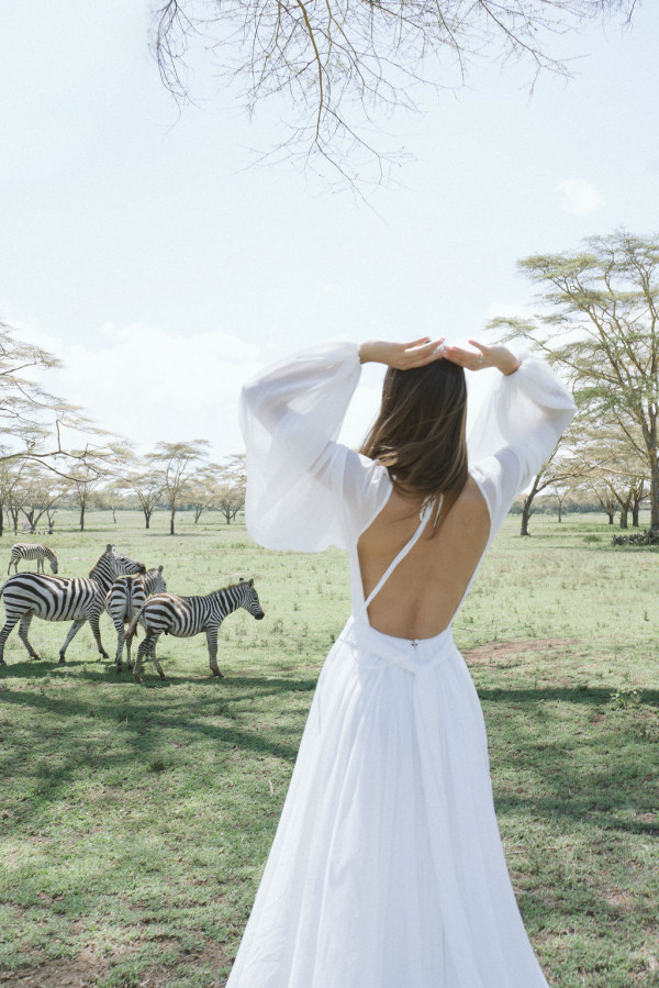 Свадьба в Африке c зебрами, жирафами и