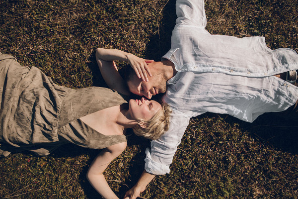 Осенняя свадьба с сухоцветами, льном и прогулками