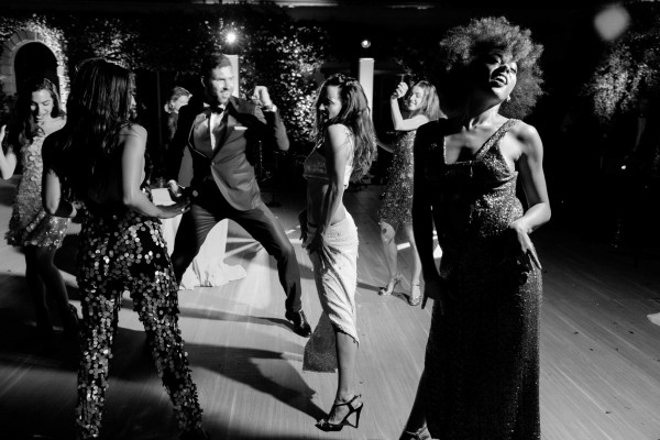 Свадебный ужин на берегу Комо в окружении