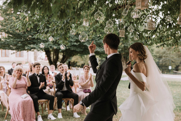 Уютная свадьба в зеленых садах Грузии