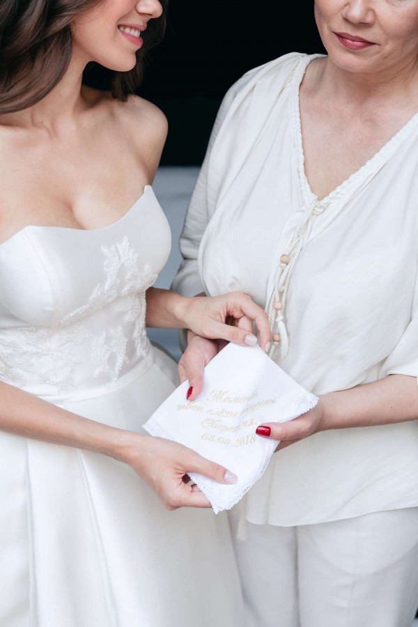 Классическая свадьба в замке недалеко от Москвы