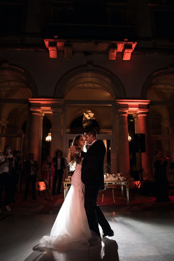 Все о плейлисте для свадьбы от кавер-группы