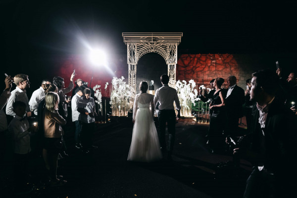 Классическая свадьба в замке недалеко от Москвы