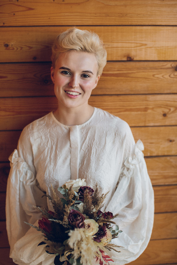 Осенняя свадьба с сухоцветами, льном и прогулками