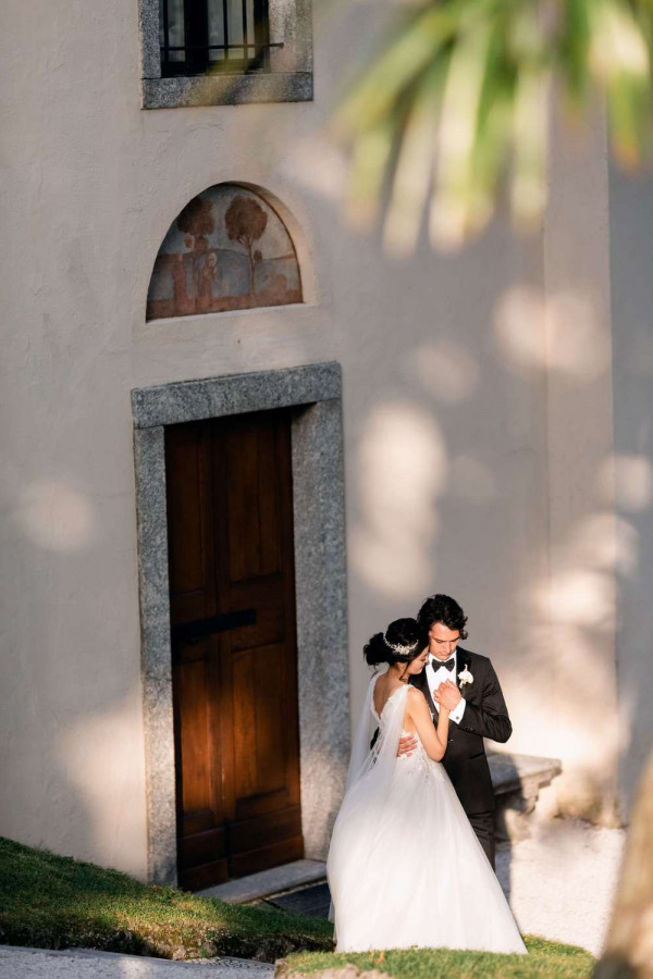 Свадебный ужин на берегу Комо в окружении