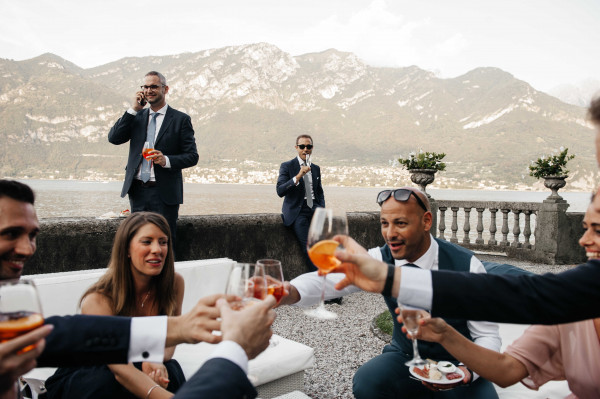 Элегантная свадебная вечеринка в Италии