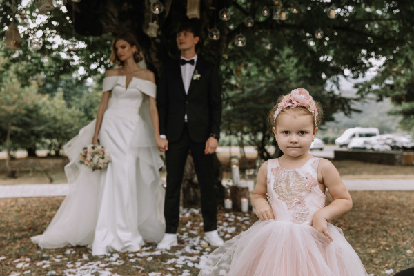 Уютная свадьба в зеленых садах Грузии