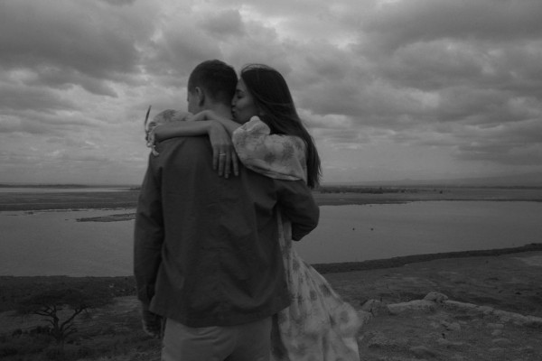 Свадьба в Африке c зебрами, жирафами и