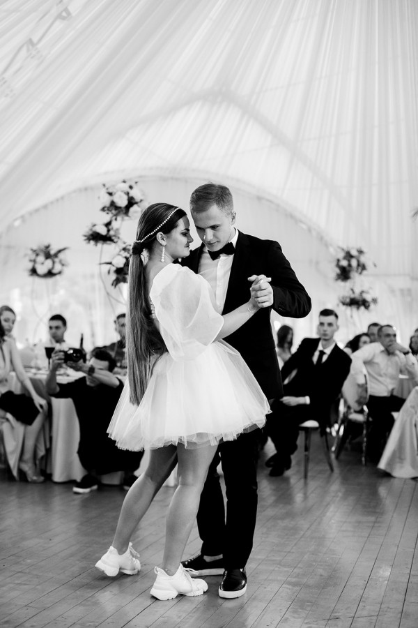 Уютная свадьба в кроссовках