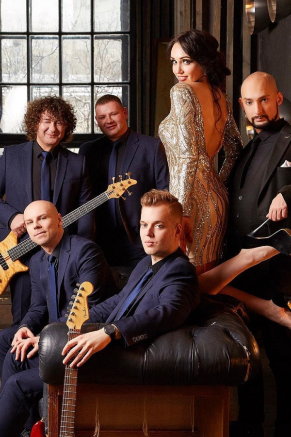 Как должна выглядеть кавер-группа на свадьбе