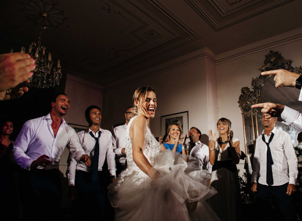 Элегантная свадебная вечеринка в Италии