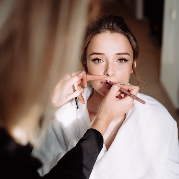 Онлайн-подготовка к свадьбе: как работать с подрядчиками