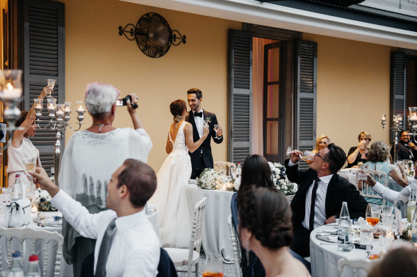 Элегантная свадебная вечеринка в Италии