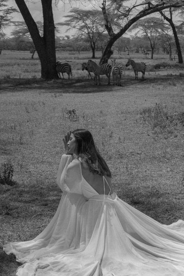 Свадьба в Африке c зебрами, жирафами и