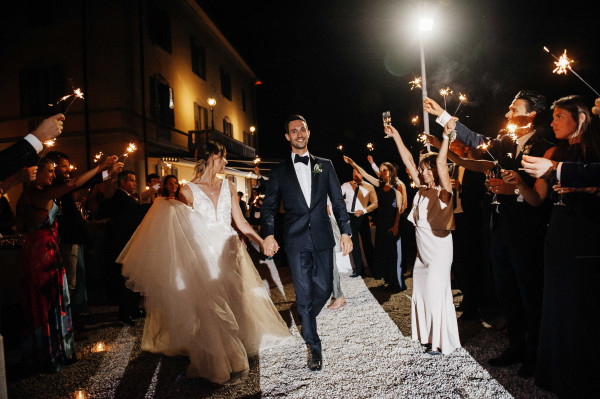 Элегантная свадебная вечеринка в Италии