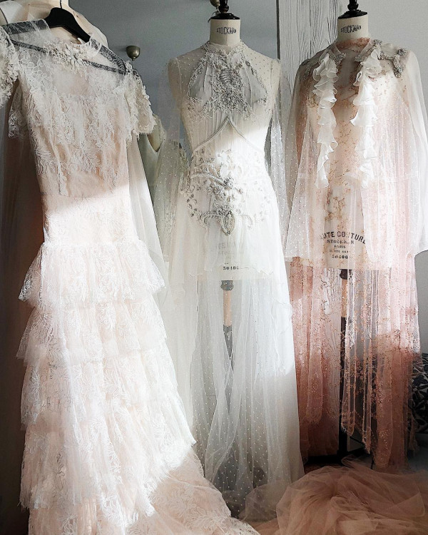 Свадебные платья цвета лаванды