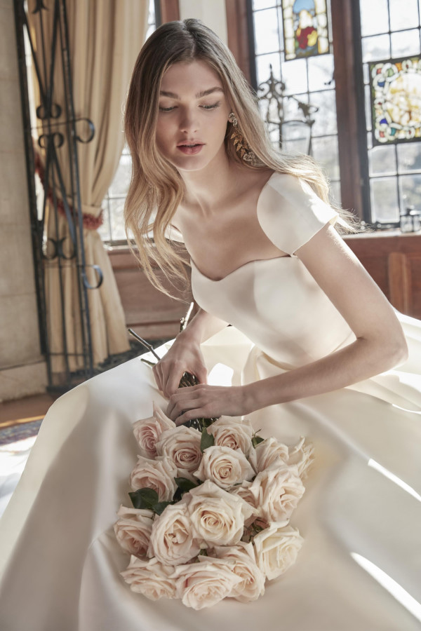 Лучшие платья Недели свадебной моды 2022