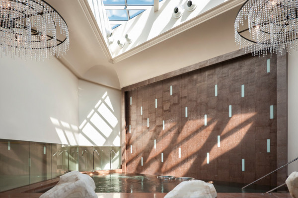 Площадки Four Seasons Hotel Lion Palace