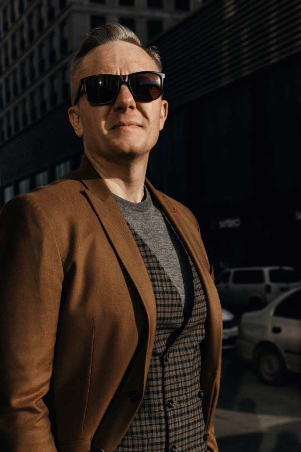 Ведущие Антон Абучкаев