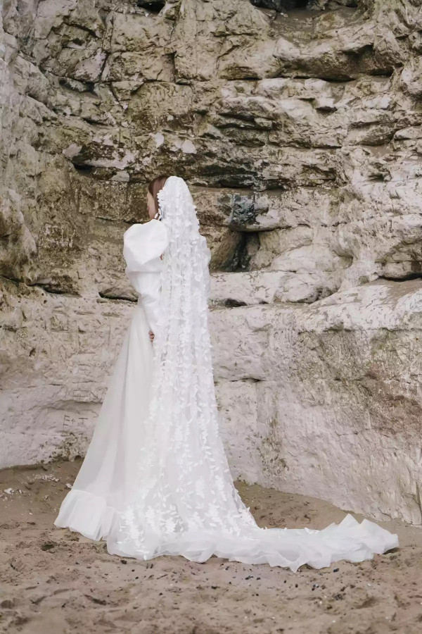 Лучшие платья Недели свадебной моды 2022