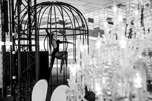 «Сюрреалистическая» свадьба, вдохновленная Сальвадором Дали