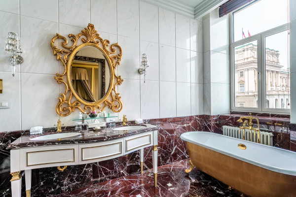 Площадки Lotte Hotel St. Petersburg