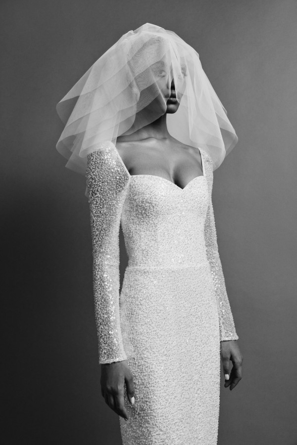 Сатин, шифон, органза и винтажные элементы в