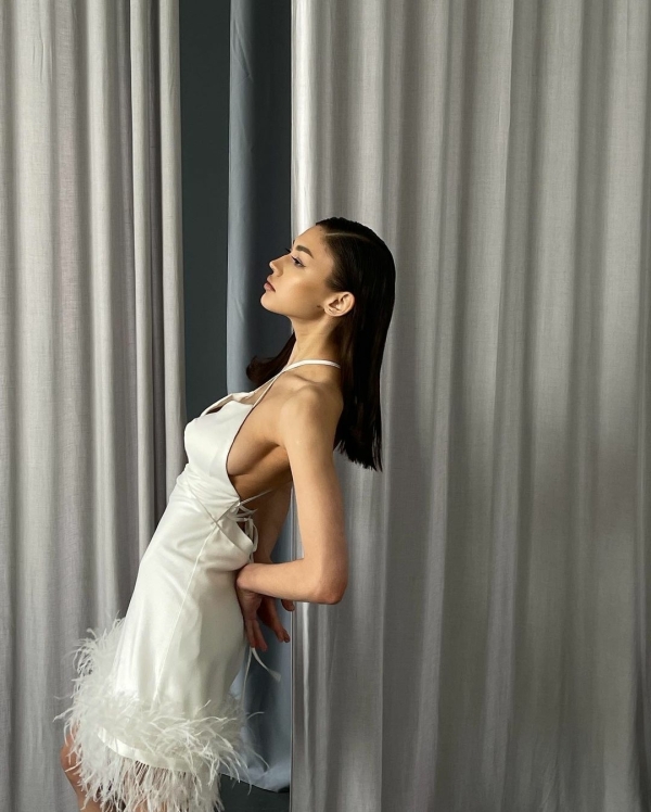 Актуальные свадебные прически 2022