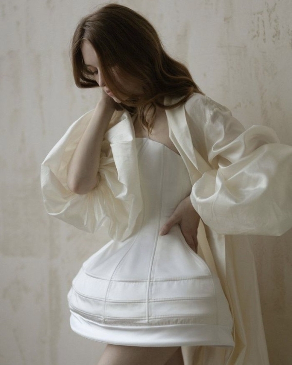 10 свадебных нарядов в духе «Бриджертонов»