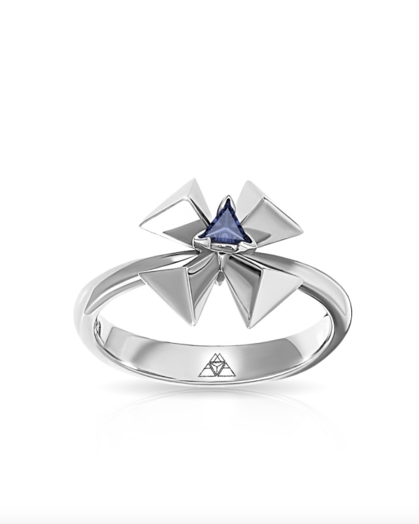 Помолвочные кольца российских ювелирных брендов с нестандартным