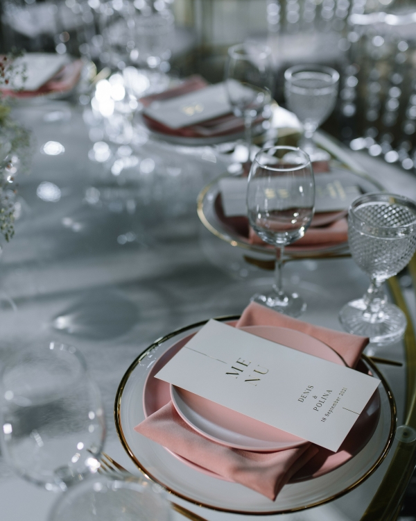 Изящная свадьба с нежным цветочным оформлением