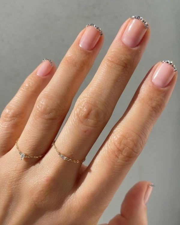 Какой маникюр выбрать на весеннюю свадьбу?