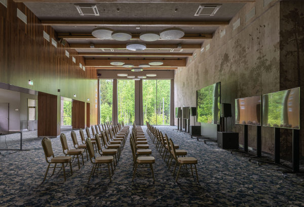 Площадки Cosmos Collection Izumrudny Les Hotel