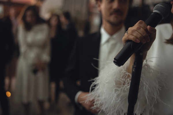 Классика с заводным характером на свадьбе с