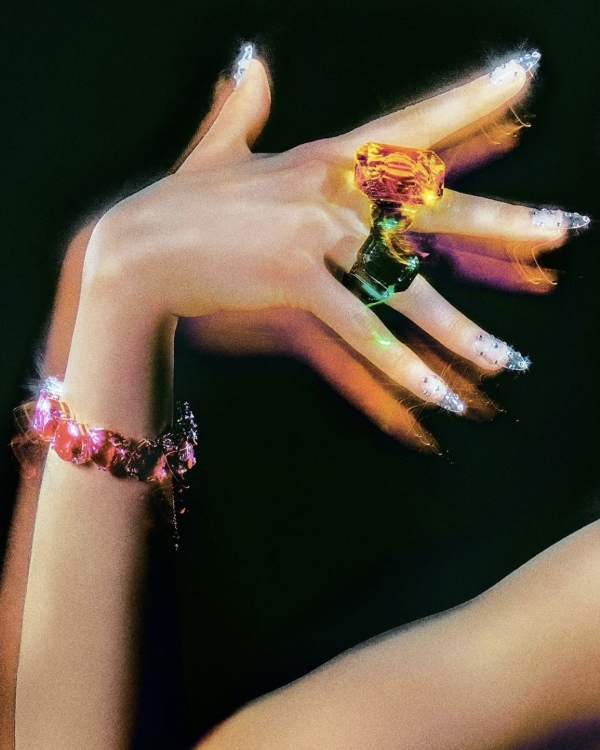 3 сервиса, которые смогут доставить товары из-за