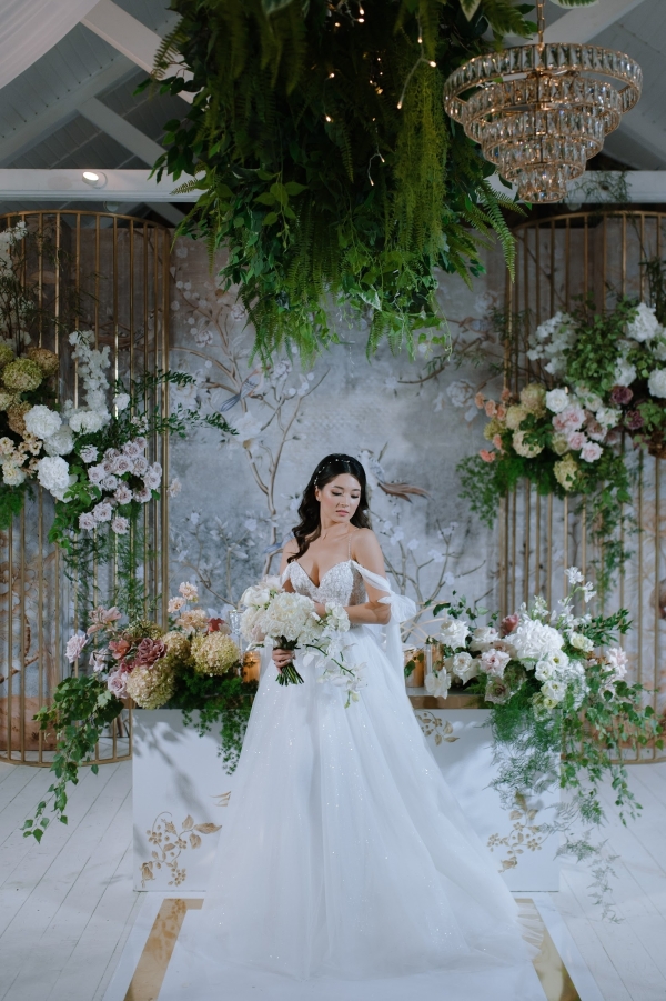 Атмосфера Франции XX века с нотками Востока