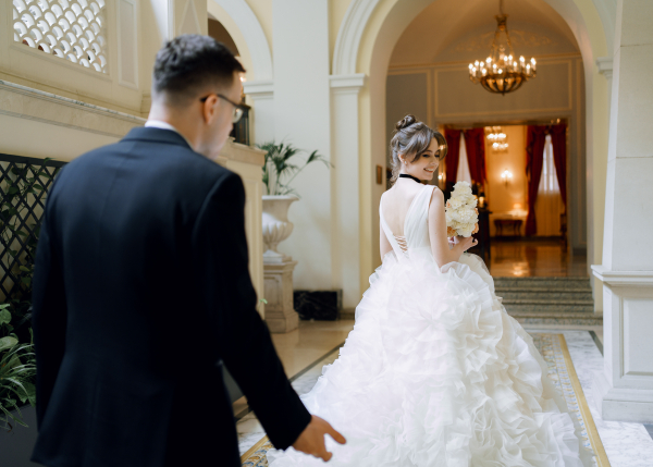 Питерская свадьба в эстетике рококо и рок-н-ролла