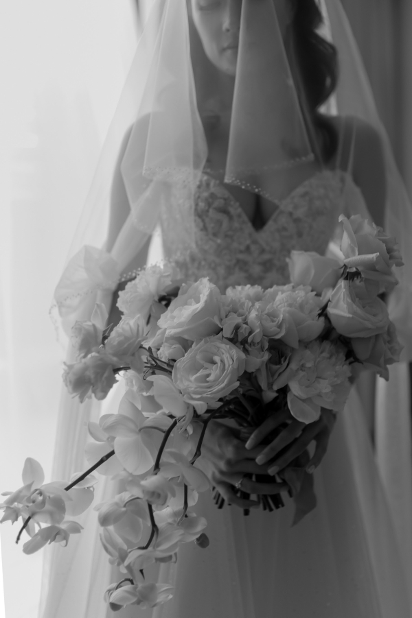 Атмосфера Франции XX века с нотками Востока