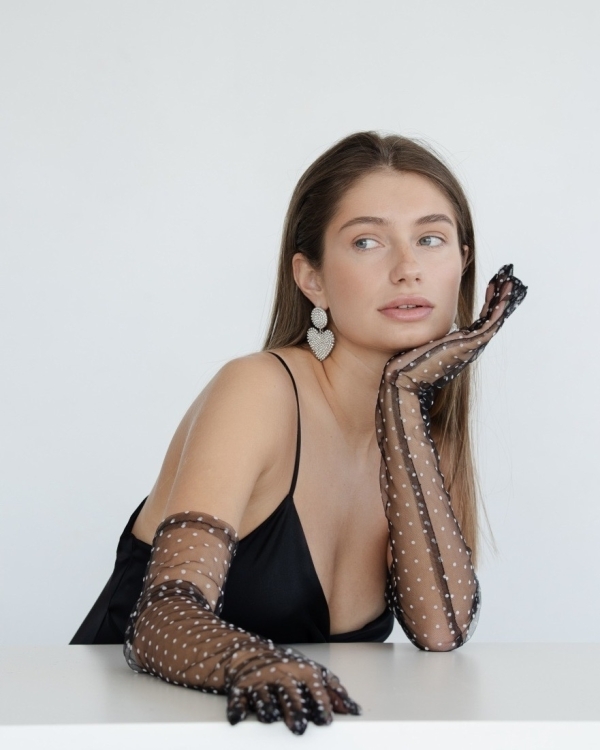 Какие перчатки выбрать на свадьбу?