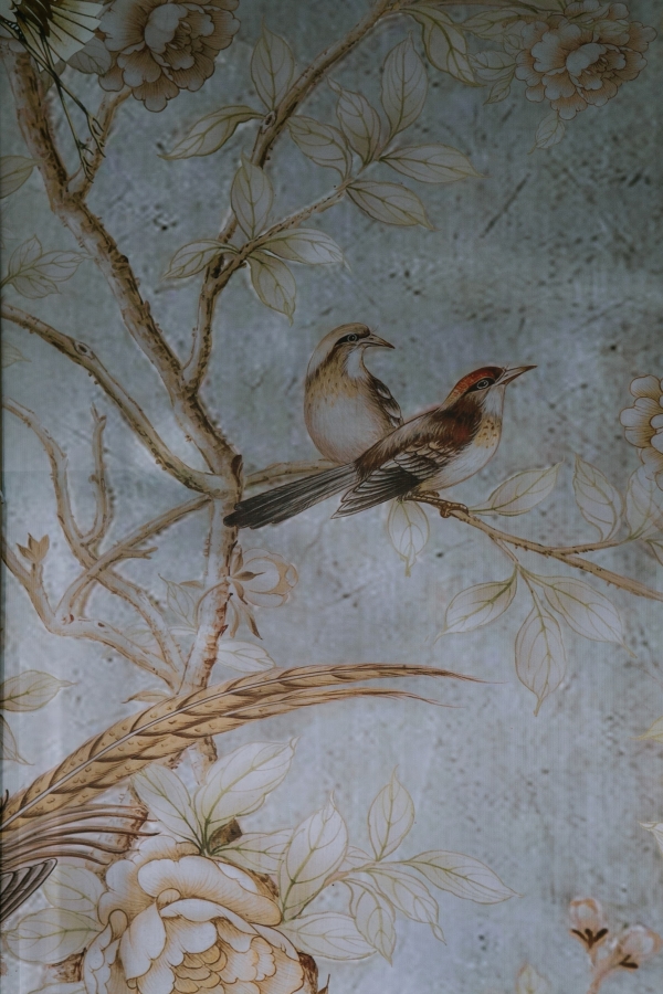 Атмосфера Франции XX века с нотками Востока